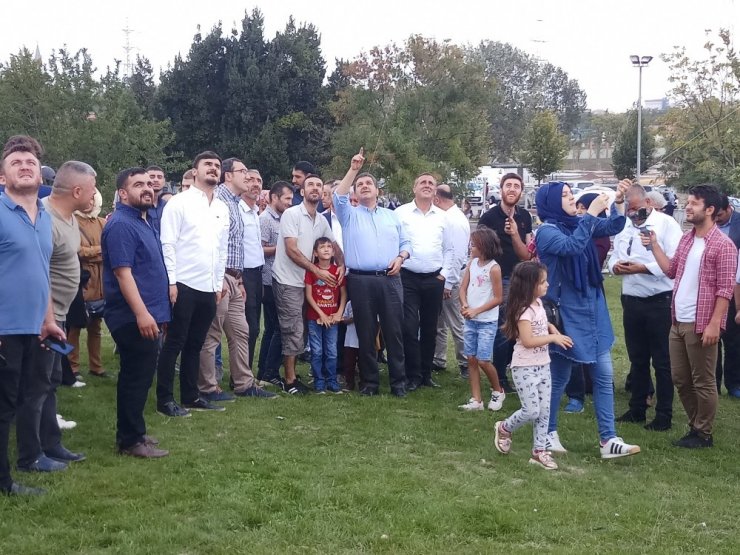 Esenler’de gerçekleştirilen Uçurtma Şenliği renkli görüntülere sahne oldu