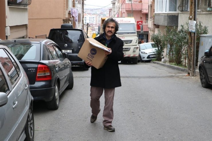 Eyüpsultan’da ihtiyaç sahiplerine “Sosyal Market”