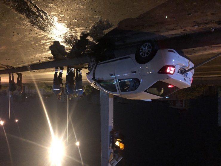 Maltepe ve Üsküdar’da meydana gelen iki ayrı trafik kazasında 3 kişi yaralandı