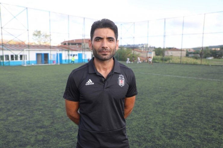 Eyüpsultanlı gençlere ücretsiz futbol eğitimi