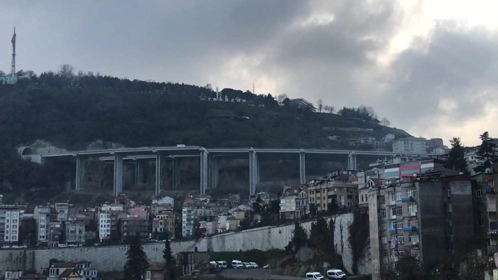 MURAT ÇALIK: “CHP’NİN BİR EVLADIYIM”