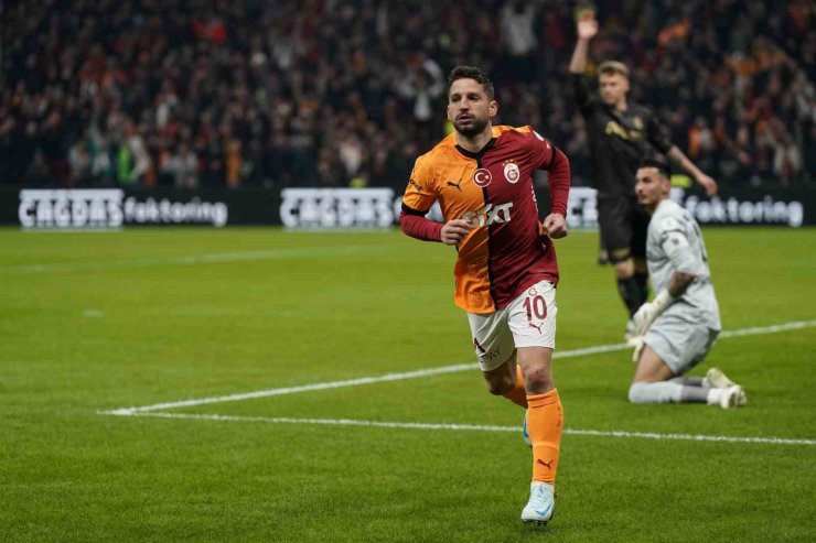 TRENDYOL SÜPER LİG: GALATASARAY: 2 - TRABZONSPOR: 1 (İLK YARI)