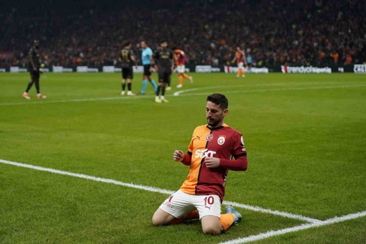 TRENDYOL SÜPER LİG: GALATASARAY: 2 - TRABZONSPOR: 1 (İLK YARI)