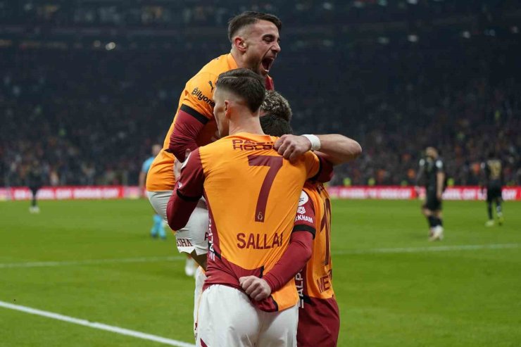 TRENDYOL SÜPER LİG: GALATASARAY: 2 - TRABZONSPOR: 1 (İLK YARI)