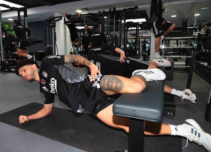 BEŞİKTAŞ SALONDA ÇALIŞTI