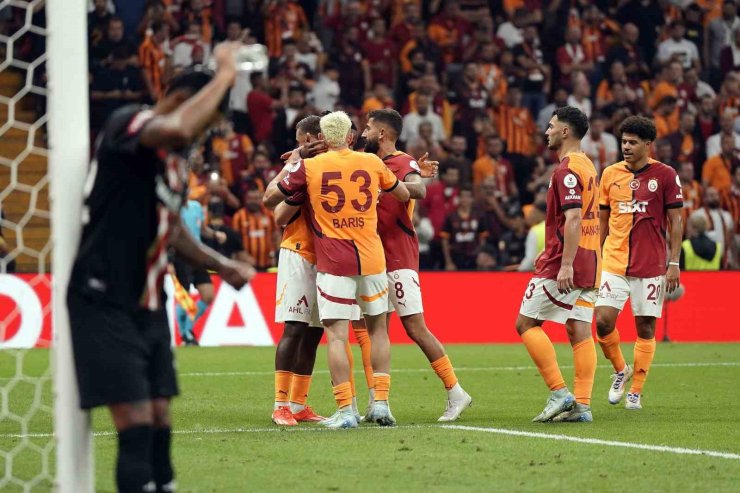 GALATASARAY’DA 2024 YILI BÖYLE GEÇTİ