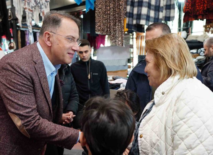 BEYLİKDÜZÜ BELEDİYE BAŞKANI ÇALIK 2024’ÜN SON GÜNÜNDE DE İLÇE HALKIYLA BİR ARAYA GELDİ