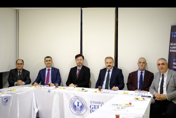 HAREZMİ EĞİTİM MODELİ’NİN 9 YILLIK DENEYİMİ PAYLAŞILDI