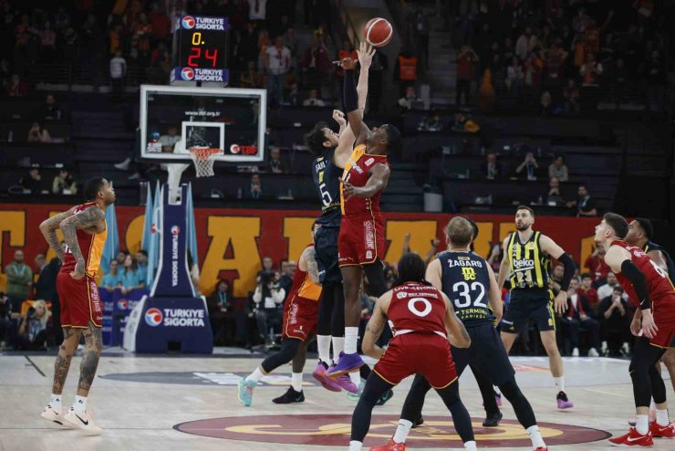 POTA DERBİSİ FENERBAHÇE’NİN