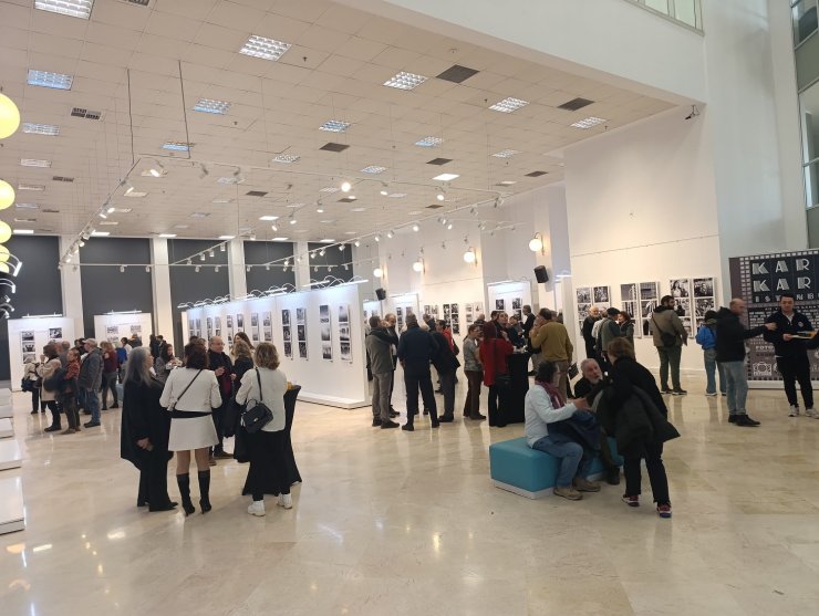 ‘KARE KARE İSTANBUL’ SERGİSİ MALTEPE’DE AÇILDI