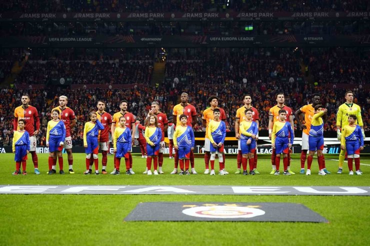 GALATASARAY, DİNAMO KİEV’İ KONUK EDECEK