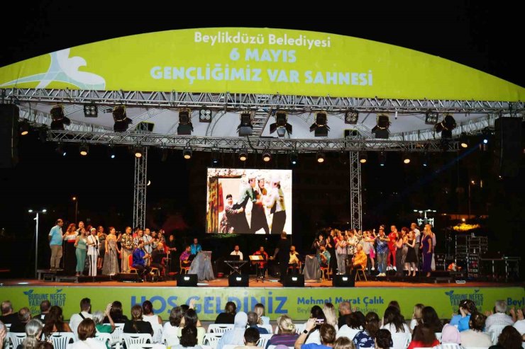 KÜLTÜR SANAT VE SPORUN KALBİ BEYLİKDÜZÜ’NDE ATTI