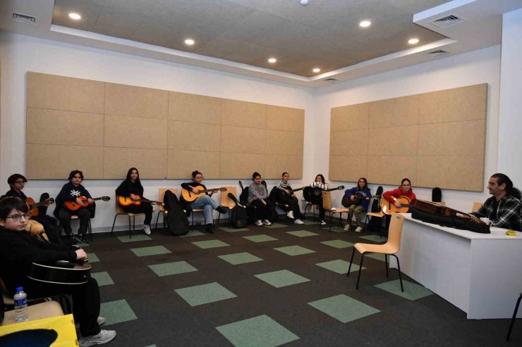 KÜLTÜR SANAT VE SPORUN KALBİ BEYLİKDÜZÜ’NDE ATTI