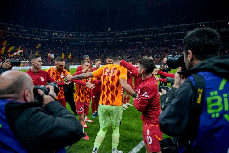 FERNANDO MUSLERA, GALATASARAY’IN LİGDE EN ÇOK FORMA GİYEN OYUNCUSU OLDU