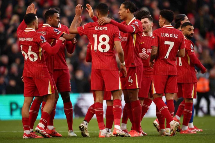 LİVERPOOL HATA YAPMADI, YENİLMEZLİK SERİSİNİ SÜRDÜRDÜ