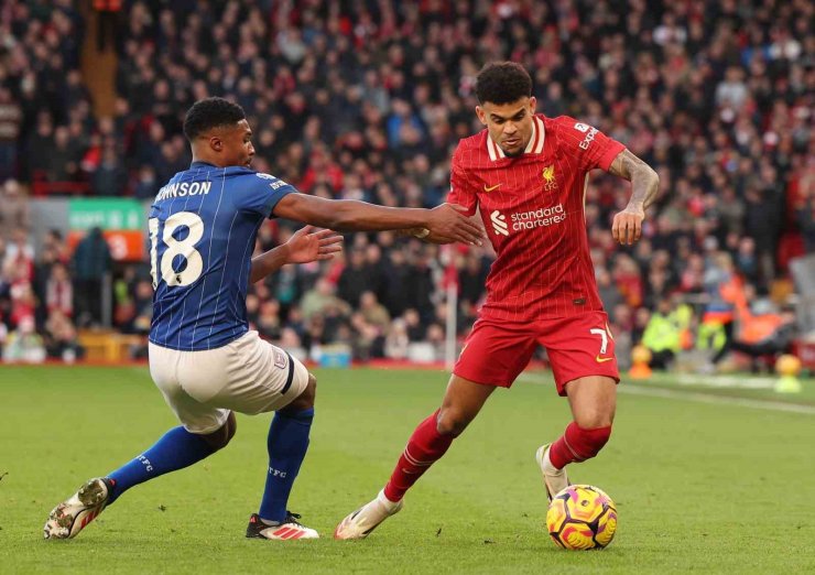 LİVERPOOL HATA YAPMADI, YENİLMEZLİK SERİSİNİ SÜRDÜRDÜ