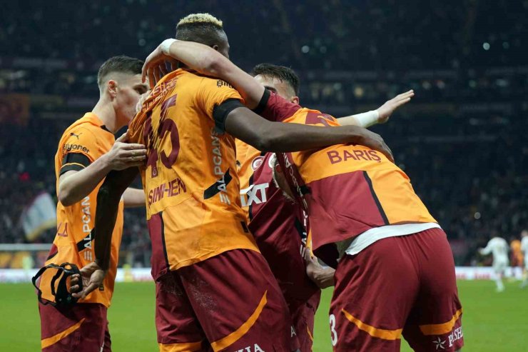 TRENDYOL SÜPER LİG: GALATASARAY: 1 - KONYASPOR: 0 (İLK YARI)