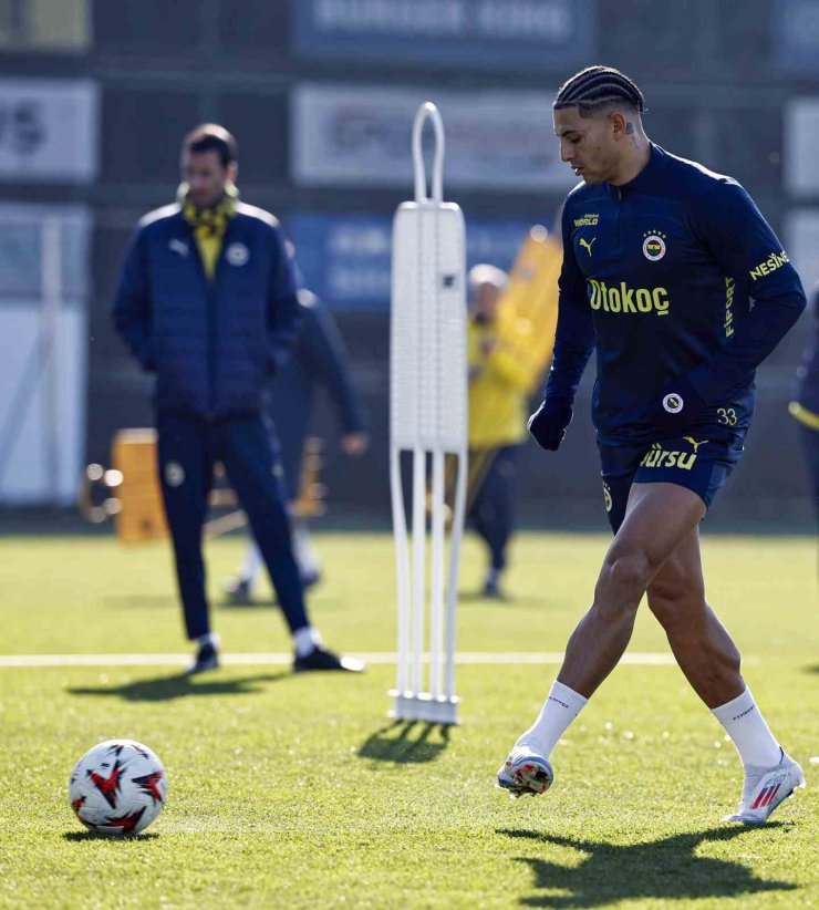 FENERBAHÇE’DE MİDTJYLLAND MAÇI HAZIRLIKLARI BAŞLADI