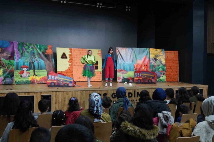 BEYLİKDÜZÜ 10. YARIYIL ŞENLİĞİ DEVAM EDİYOR