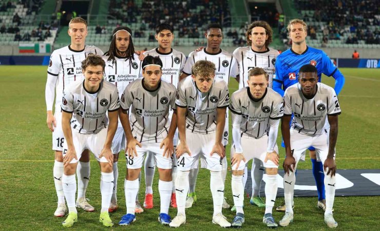 FENERBAHÇE, UEFA AVRUPA LİGİ’NDE PLAY-OFF İÇİN SAHADA