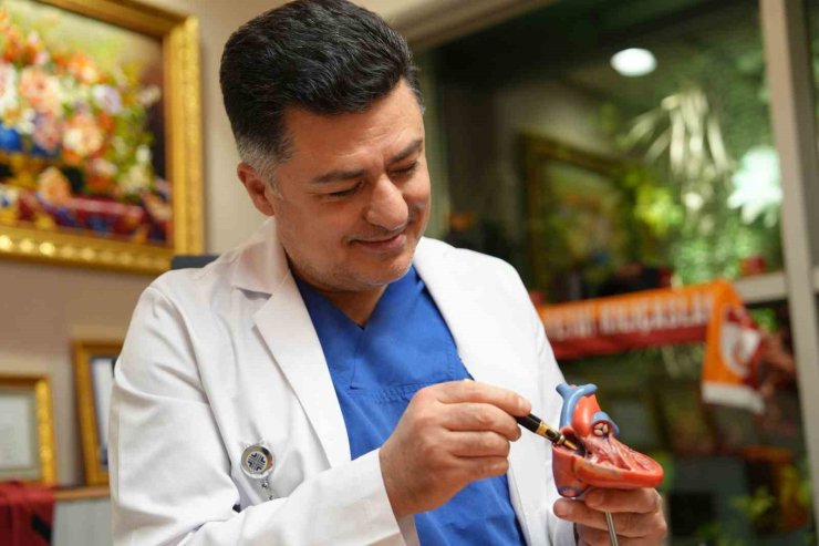 KALBİ KISA DEVRE YAPIYORDU, FAZLA KABLONUN DONDURULMASIYLA SAĞLIĞINA KAVUŞTU