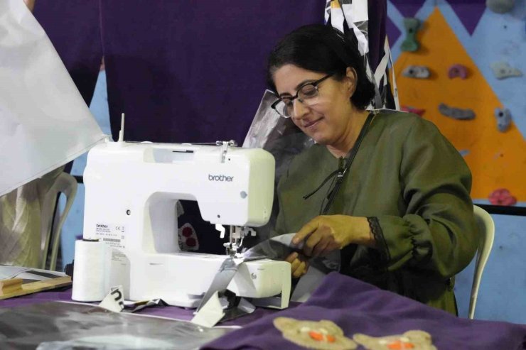 KARTALLI KADINLARDAN SIFIR ATIK VE DAYANIŞMA HAMLESİ