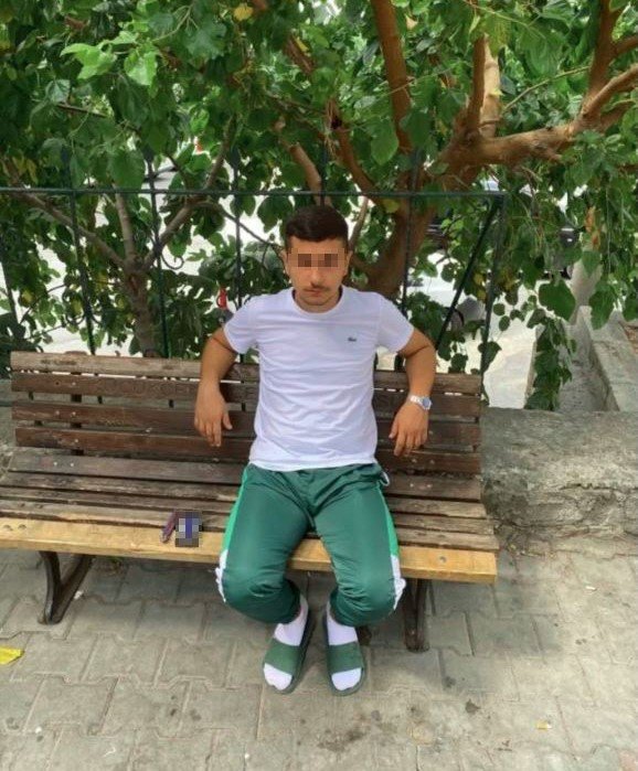 ÇOCUKLUK ARKADAŞINI ÇİĞ KÖFTECİ DE ÖLDÜRDÜ