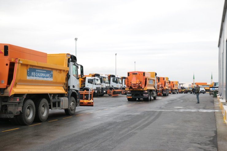 KÜÇÜKÇEKMECE’DE KIŞ SEFERBERLİĞİ:1230 PERSONEL SAHADA