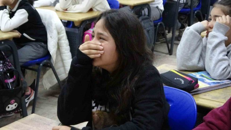 BOLU’DAKİ OTEL YANGININDA HAYATINI KAYBEDEN MİNA AKİŞLİ OKULUNDA ANILDI