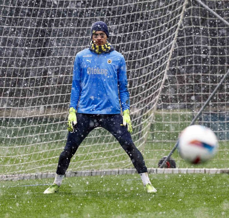 FENERBAHÇE’DE, ALANYASPOR MAÇI HAZIRLIKLARI BAŞLADI