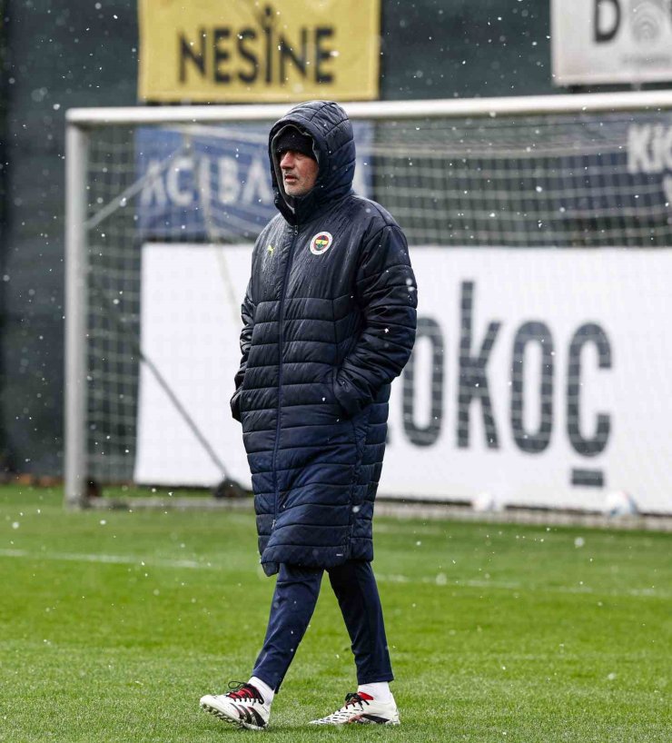 FENERBAHÇE’DE, ALANYASPOR MAÇI HAZIRLIKLARI BAŞLADI