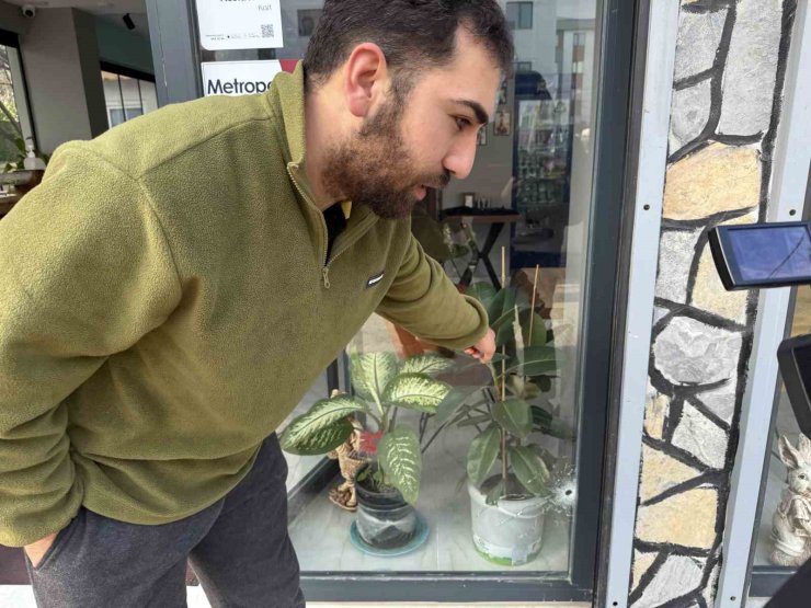 BÜYÜKÇEKMECE’DE ŞEHİR MAGANDALARININ SALDIRISINA UĞRAYAN İŞLETMECİ KONUŞTU