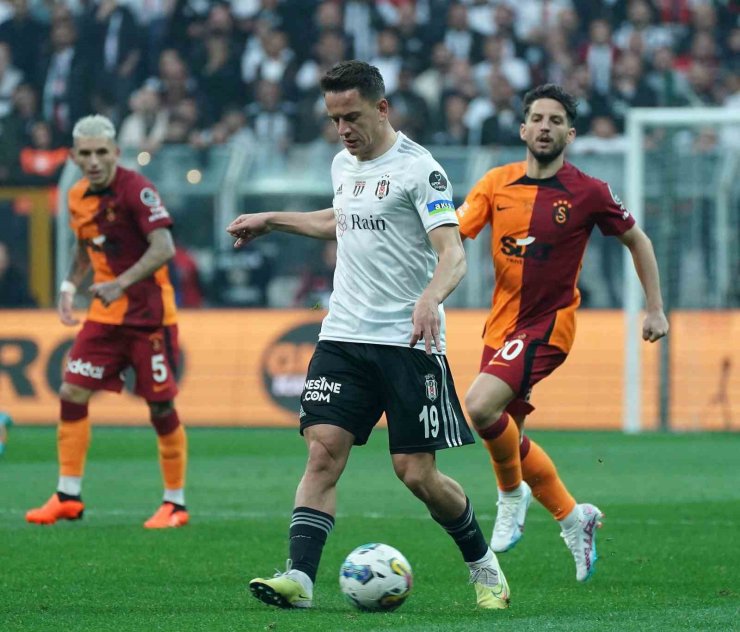 AMİR HADZİAHMETOVİC, BEŞİKTAŞ’A GERİ DÖNÜYOR