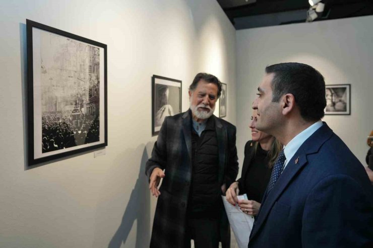 "DENİZİN KIYILARI" İSİMLİ FOTOĞRAF SERGİSİ BEYOĞLU’NDA SANATSEVERLERE KAPILARINI AÇTI