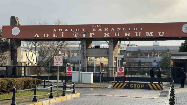 BAŞAKŞEHİR’DEKİ YANGINDA ÖLEN NAZLICAN’IN CENAZESİ ADLİ TIP’TAN TESLİM ALINDI