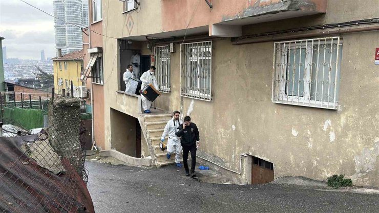 ATAŞEHİR’DE YANGIN: BEDENSEL ENGELLİ KADIN HAYATINI KAYBETTİ