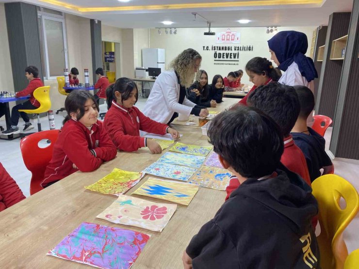 İSTANBUL’DA 39 İLÇEDE 158 "ÖDEV EVİ" AÇILDI