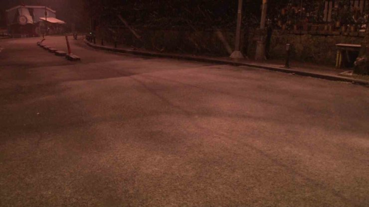 İSTANBUL’DA KAR YAĞIŞI YENİDEN BAŞLADI