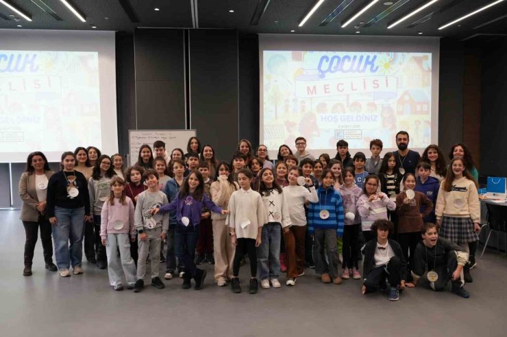 KADIKÖY BELEDİYESİ ÇOCUK MECLİSİ’NİN YENİ DÖNEM ÇALIŞMALARI BAŞLADI