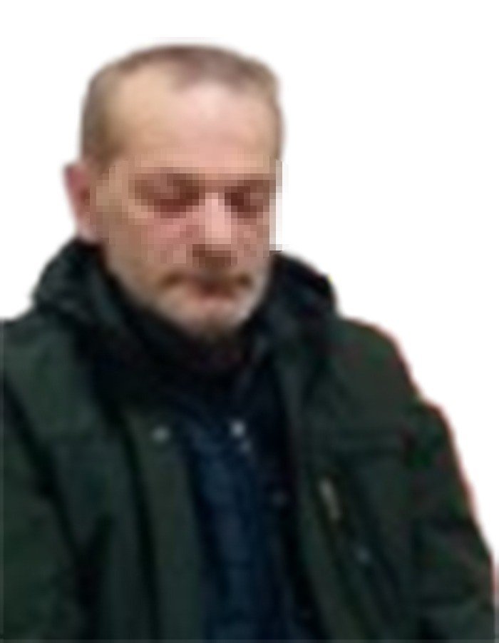 ZEYTİNBURNU’NDAKİ 2 İŞYERİNE BASKIN: 80 LİTRE SAHTE ALKOL ELE GEÇİRİLDİ