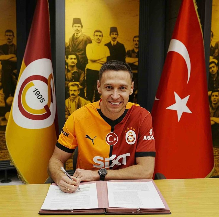 PRZEMYSLAW ADAM FRANKOWSKİ RESMEN GALATASARAY’DA