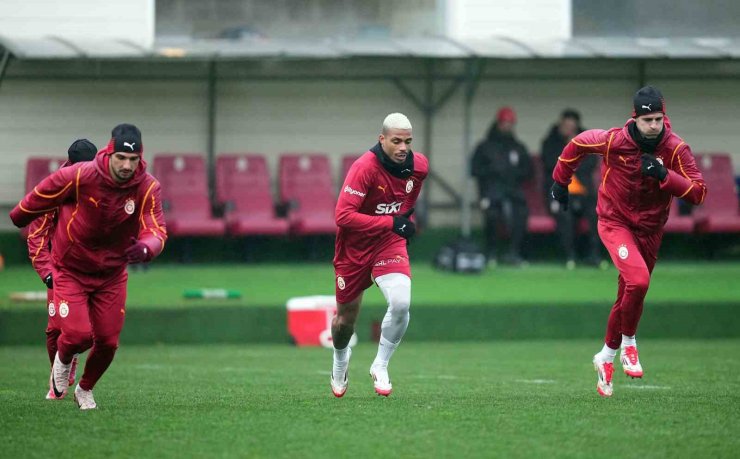 GALATASARAY’DA FRANKOWSKİ, İLK ANTRENMANINA ÇIKTI