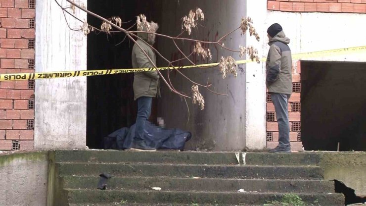 KARTAL’DA 4 GÜNDÜR KAYIP OLARAK ARANAN ŞAHIS İNŞAATTA ÖLÜ BULUNDU