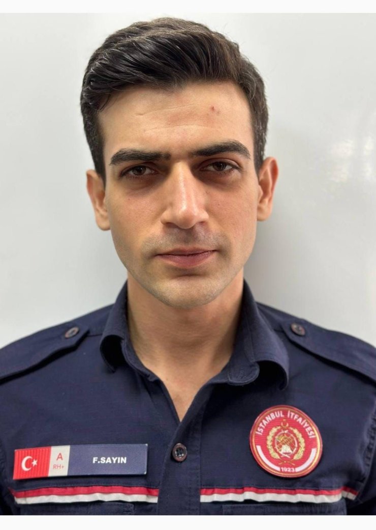 ESENLER’DE YANGINA MÜDAHALE EDERKEN DÜŞEN İTFAİYE ERİ HAYATINI KAYBETTİ