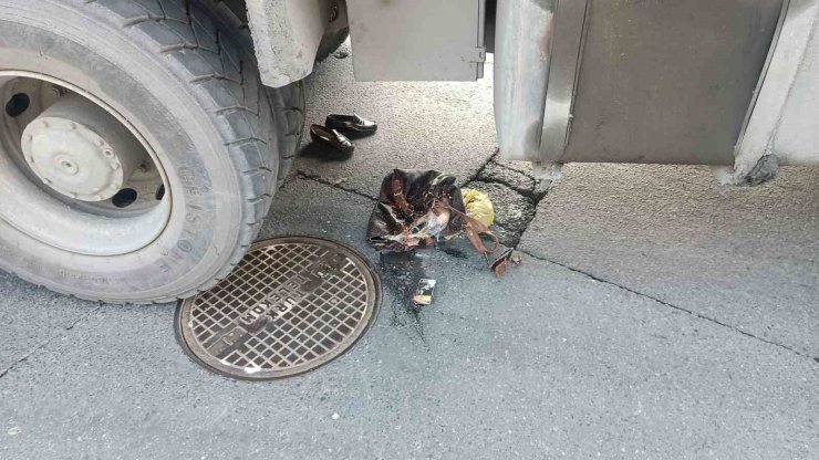 BEŞİKTAŞ’TA YOLUN KARŞISINA GEÇMEK İSTEYEN KADIN HAFRİYAT KAMYONUNUN ALTINDA KALDI