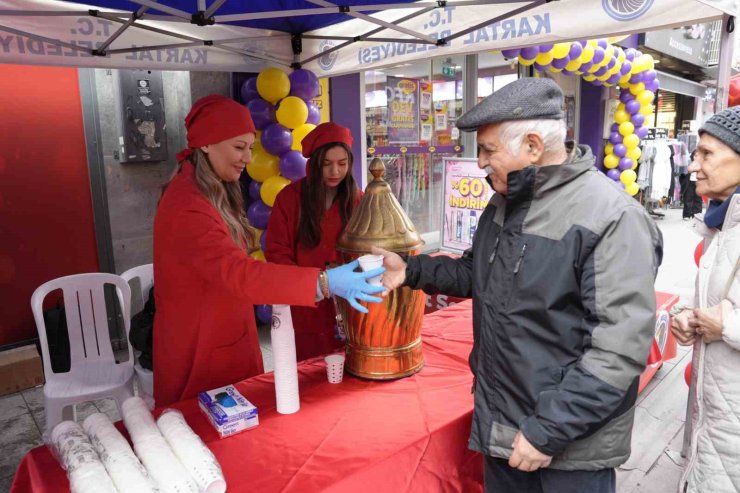 KARTAL’DA 14 ŞUBAT SEVGİLİLER GÜNÜ KUTLANDI