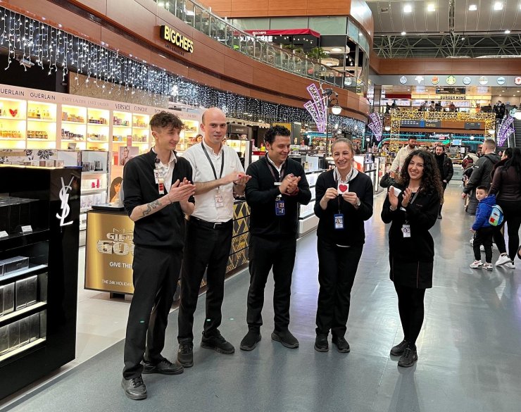 SABİHA GÖKÇEN’DE SEVGİLİLER GÜNÜ’NE ÖZEL KUTLAMA