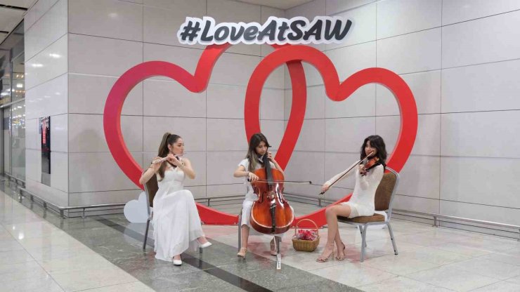 SABİHA GÖKÇEN’DE SEVGİLİLER GÜNÜ’NE ÖZEL KUTLAMA