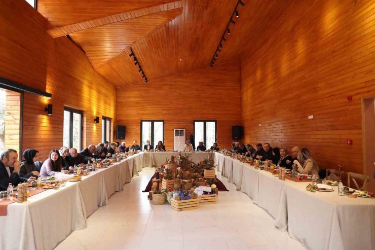 TOGEM-DER, 14 ŞUBAT SEVGİLİLER GÜNÜ’NDE YAŞLI ÇİFTLERLE BULUŞTU