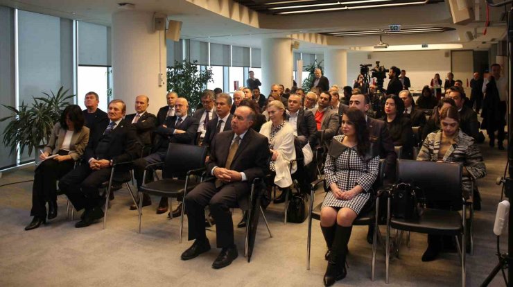 ECZACIBAŞI’NIN YENİ KİTABI İŞ DÜNYASINA İLHAM VERDİ